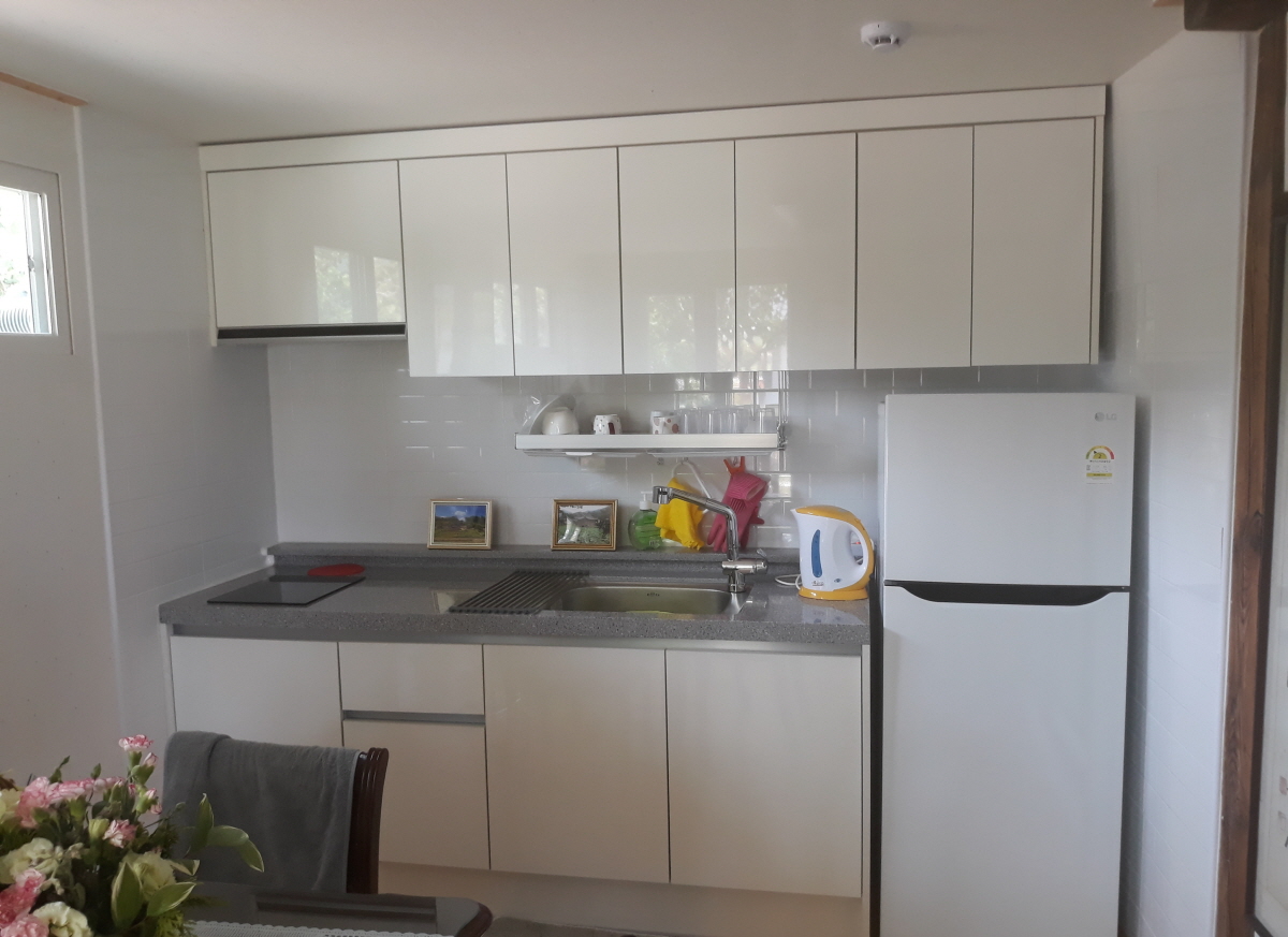 경주한옥민박 그린&힐링 주방 및 휴게실